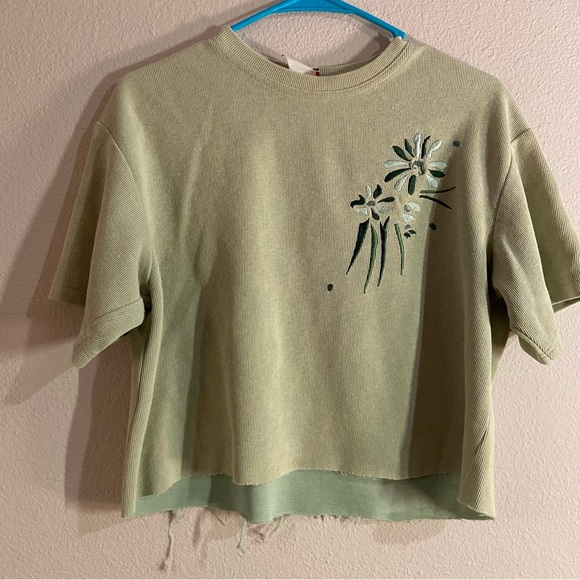 Vintage green knit top with floral embroidery - Picture 1 of 2